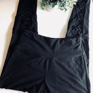 Black Peek-A-Boo Yoga Leggings